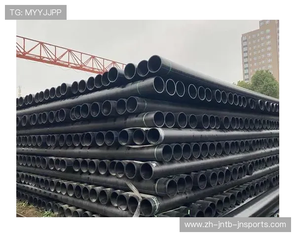 高强度聚乙烯足球围挡创新工艺解析